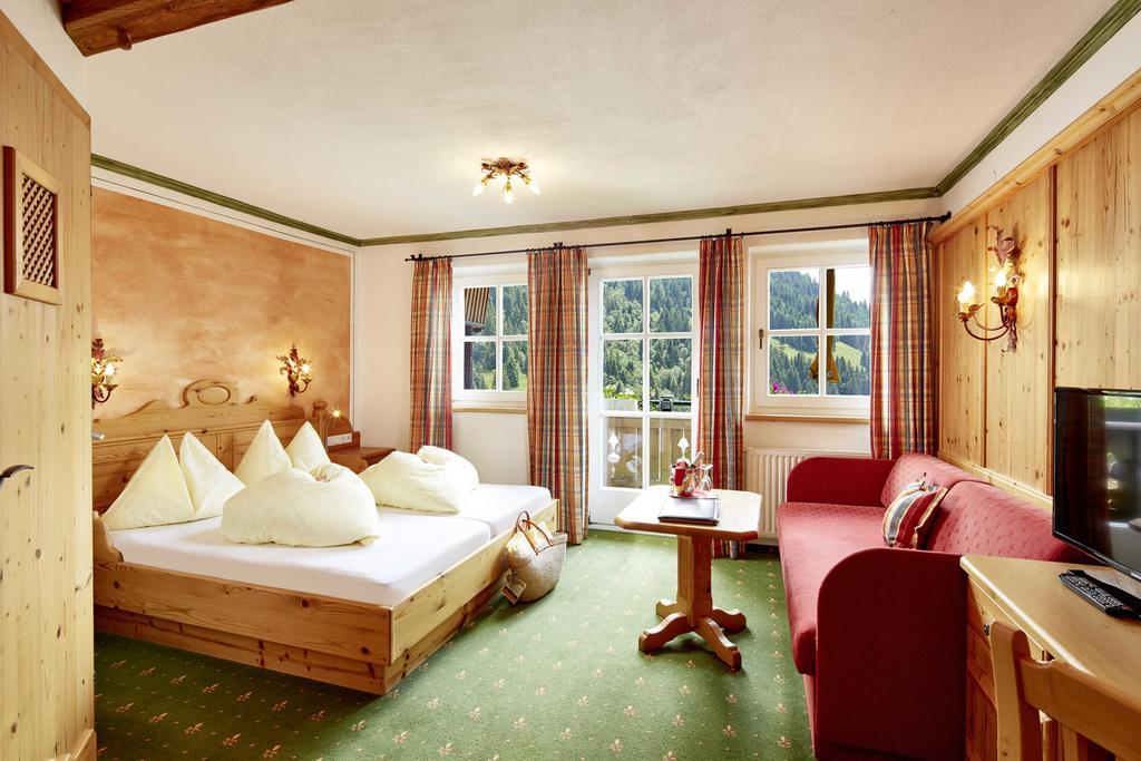Berghotel Hauserbauer Дорфгаштайн Екстер'єр фото
